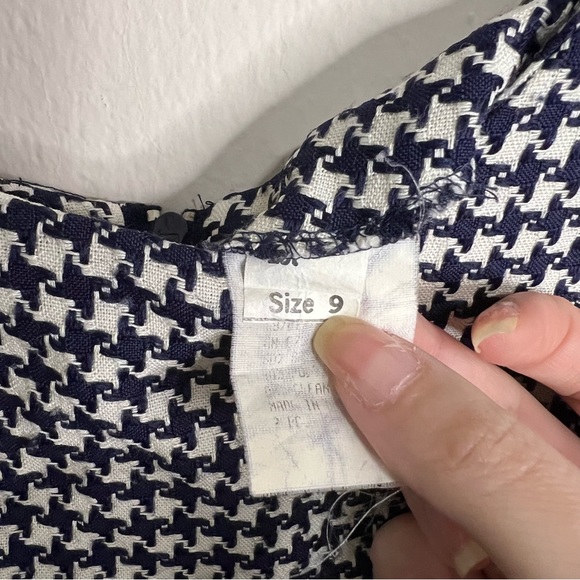 Vintage Black and White Houndstooth Jumper Dress - Picture 6 of 8